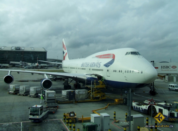 Boeing 747-436